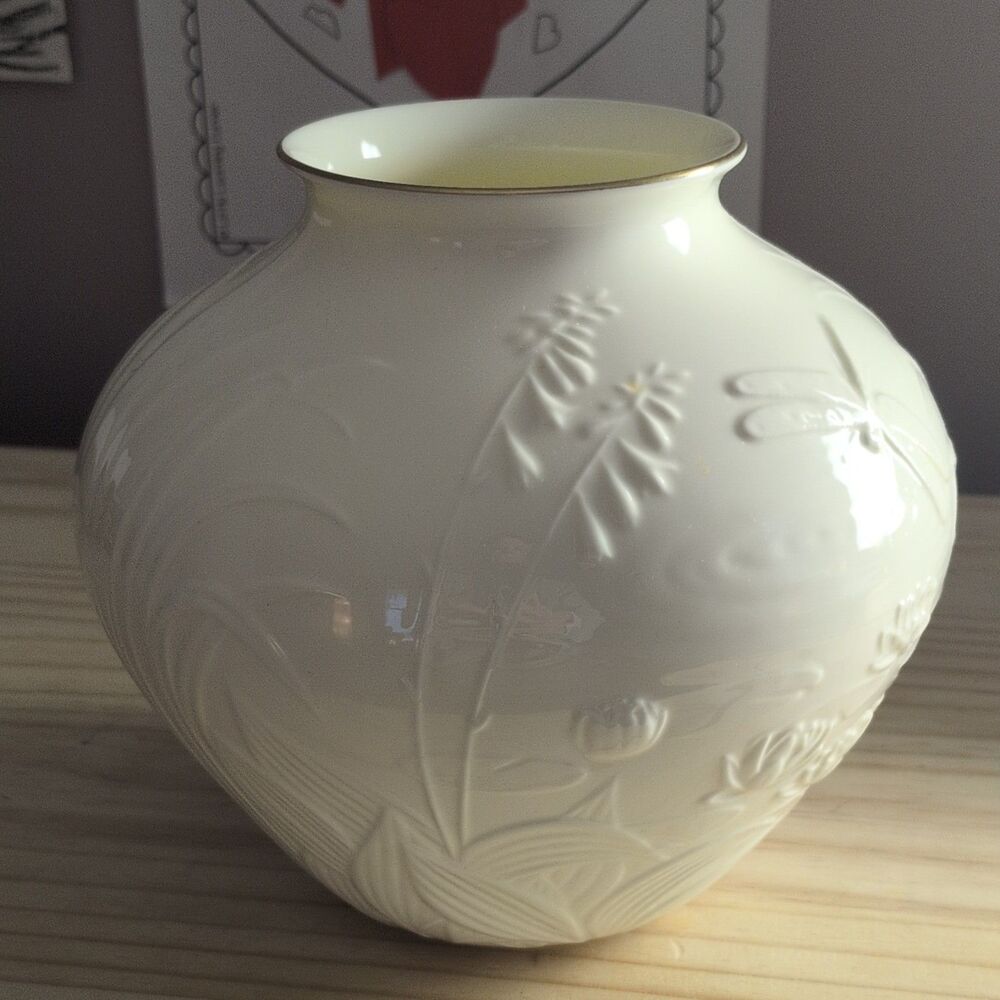 Pfaltzgraff Royale Bone China Vase USA Floral Pattern Glossy White dragonfly